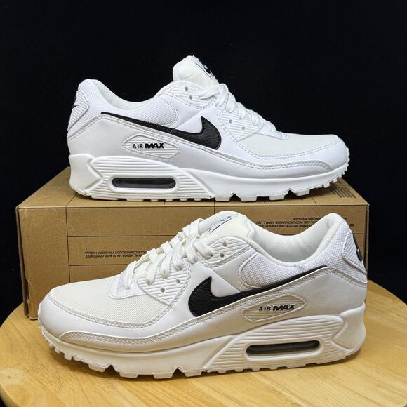 Nike DH8010-101 Air Max 90 White Black Running Sneaker Shoes Women's US Size 10 - Picture 1 of 10